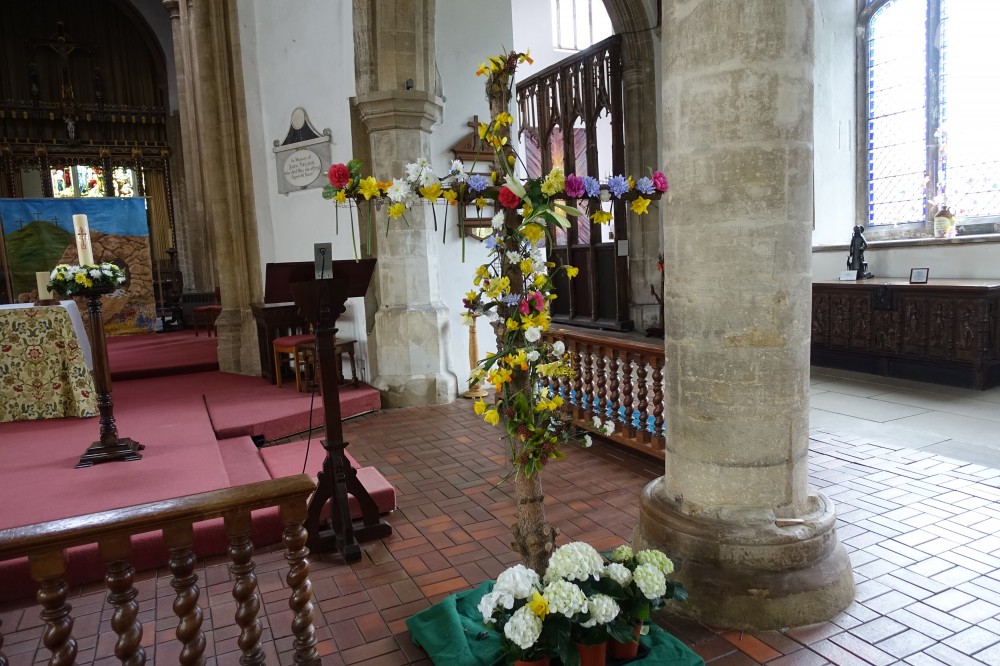 Dereham District Team Ministry Benefice St Nicholas Easter 2018